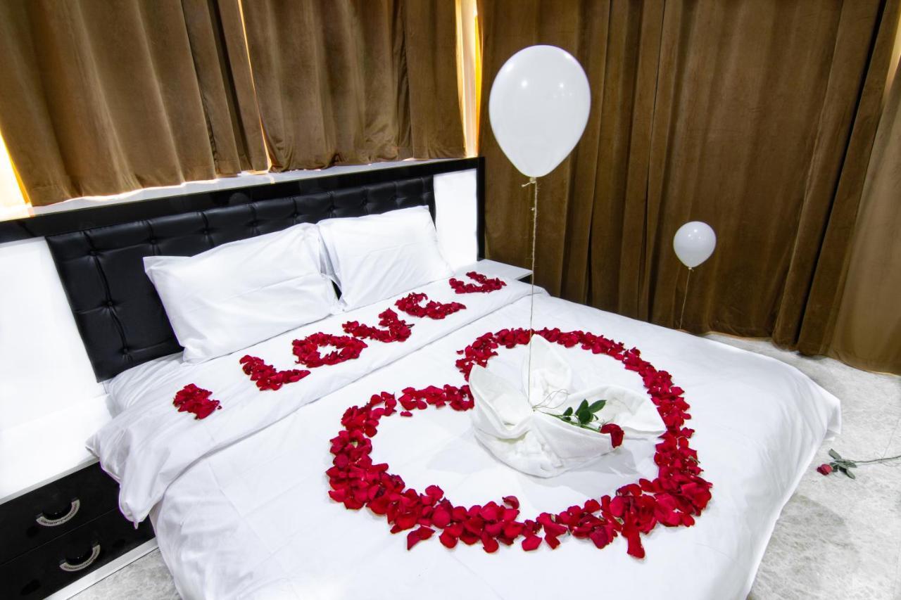 عبري كاسل هوتيل Extérieur photo
